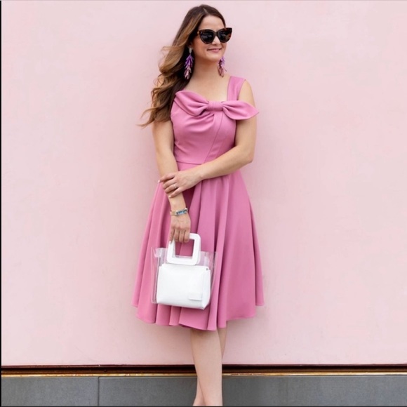 Gal Meets Glam Zoe Dress - Picture 3 of 3